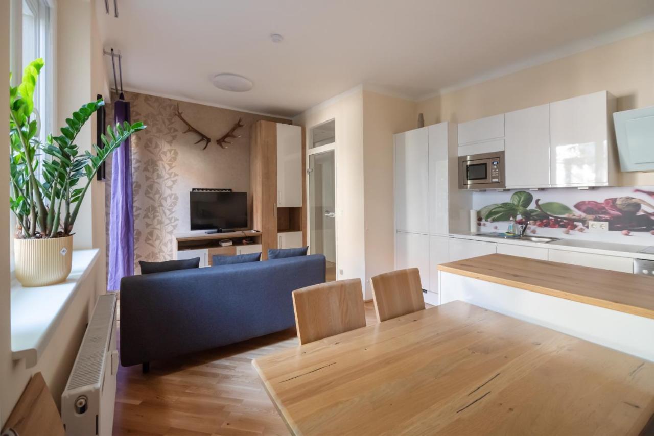 Absolute Ruhelage Im Zentrum Mit Parkplatz Apartment Виена Екстериор снимка