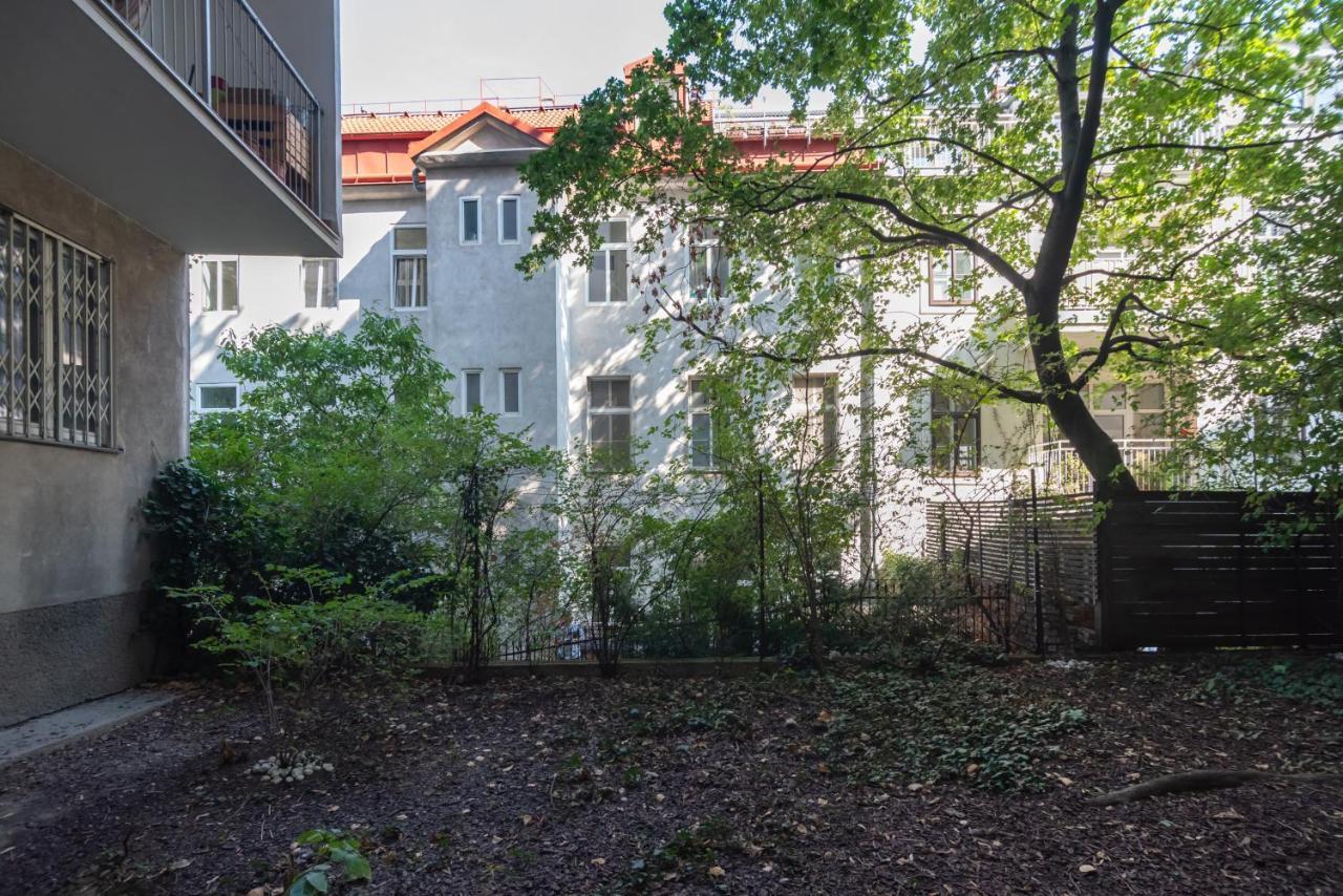 Absolute Ruhelage Im Zentrum Mit Parkplatz Apartment Виена Екстериор снимка