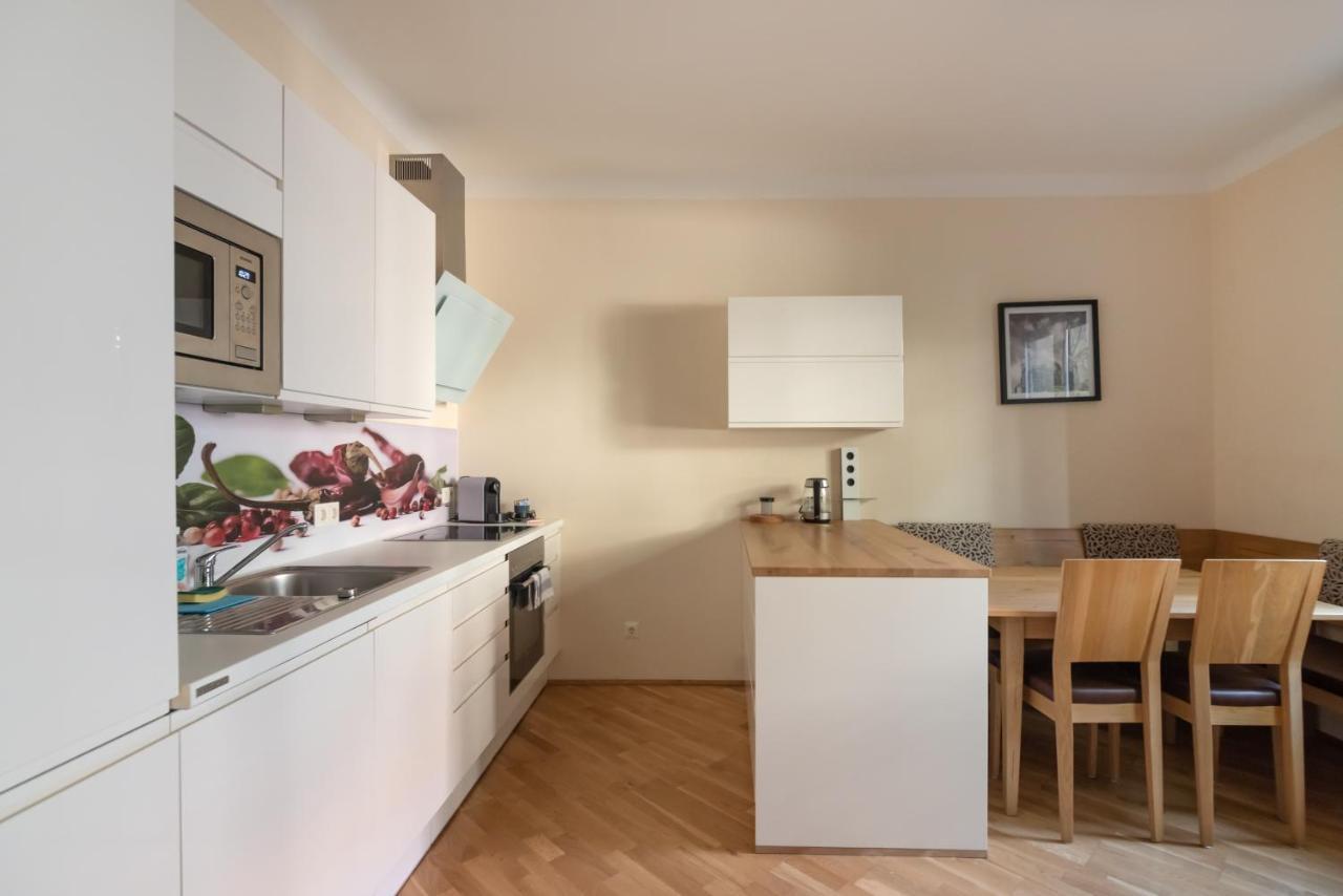 Absolute Ruhelage Im Zentrum Mit Parkplatz Apartment Виена Екстериор снимка