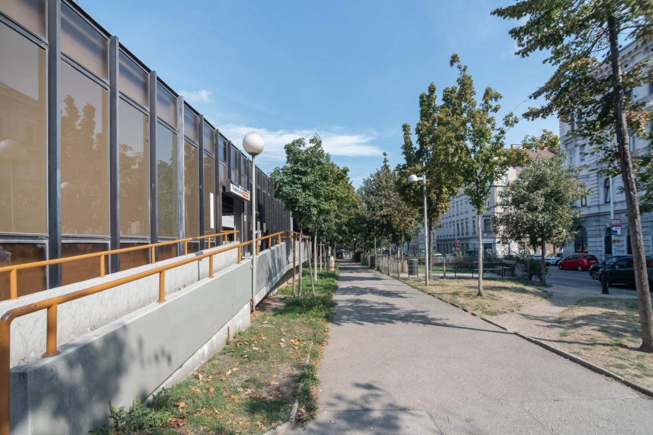 Absolute Ruhelage Im Zentrum Mit Parkplatz Apartment Виена Екстериор снимка